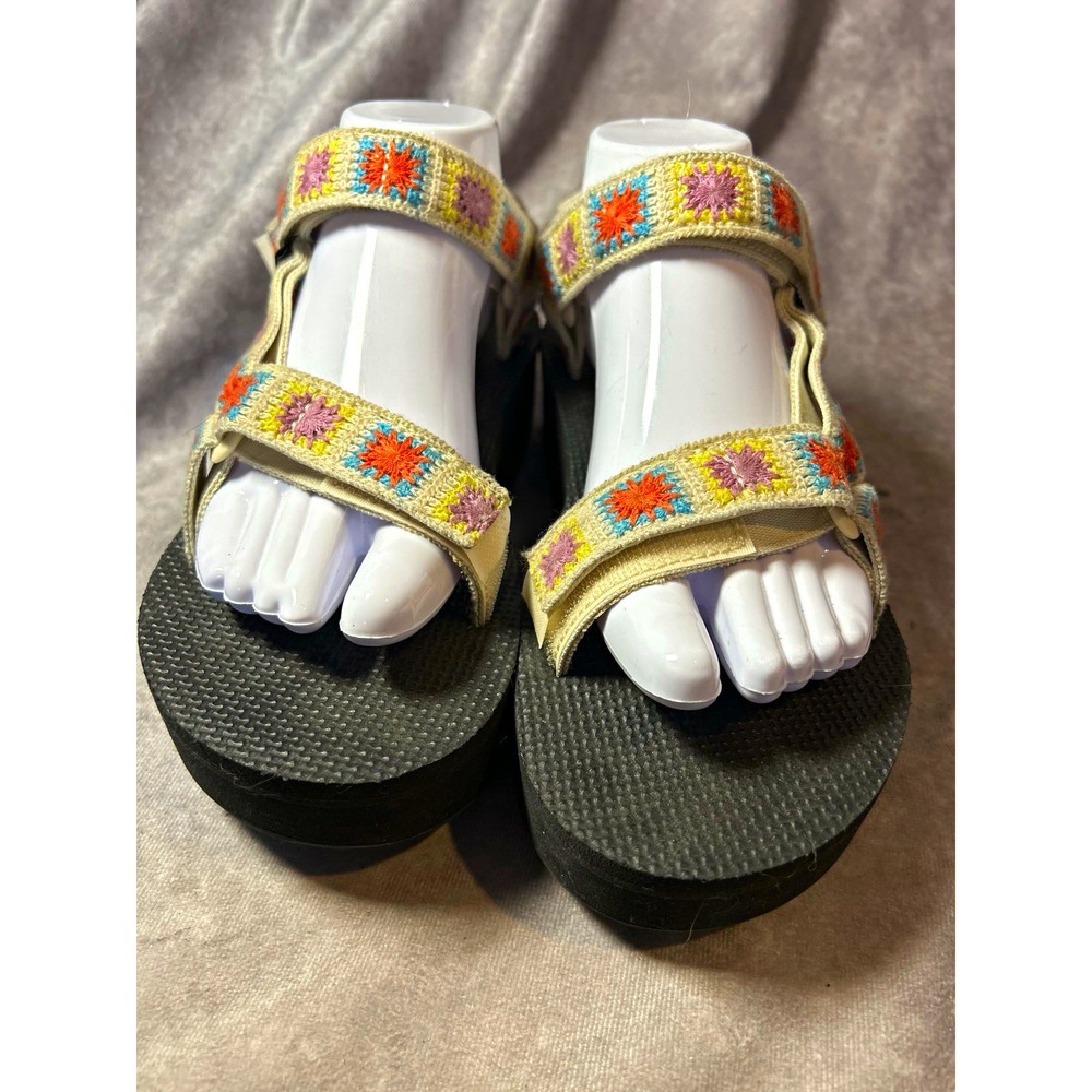 Teva Women's Platform Strappy Sandals Multicolor Embroidered Hook & Loop